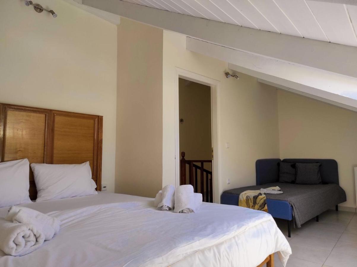 Three Graces Zakynthos Town Apartment Exterior photo