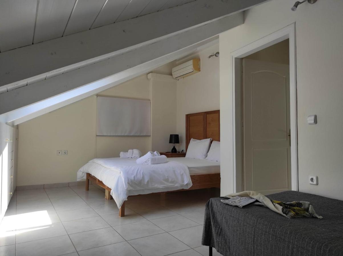 Three Graces Zakynthos Town Apartment Exterior photo